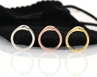 14K gouden smaragdgroene slangenbedelhouder: Ouroboros-klemslot