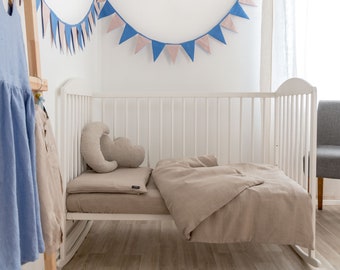 Natural linen baby bedding, gender neutral toddler linen bedding set. EU crib sizes.