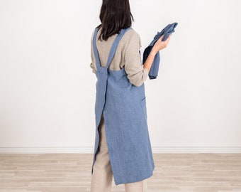 Cross back natural washed linen apron with pockets