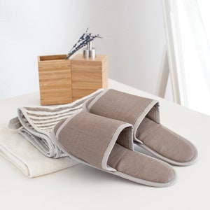 Brown Open toe linen indoor or bath slippers, lightweight travel, hotel slippers. Disposable guest slippers