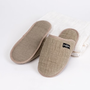 Waffle Linen Indoor Shoes, Closed-toe SPA or Bath Slippers. Hotel ...