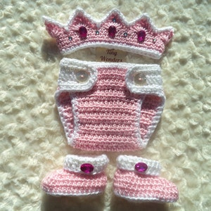 Crochet Baby Princess Crown, Crochet Baby Girl Outfit, Crochet Princess Outfit,  Baby Girl Shower Gift, Newborn Photo Prop, Pink, White
