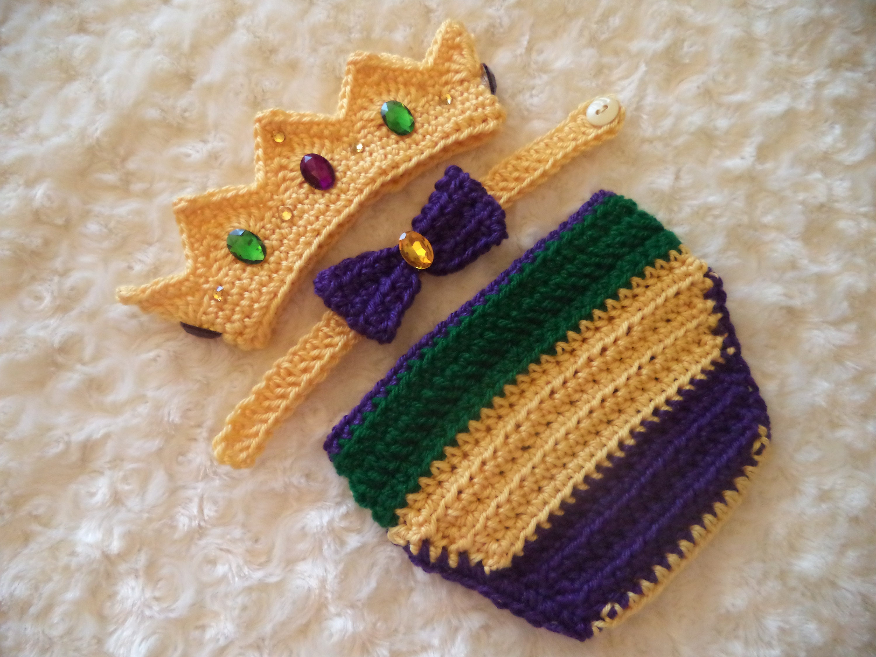 24 Stylish Crochet Clothing Patterns You’ll Want to Make for Babies, Dolls, and Wearables 5 Mardi Gras Baby Outfit Crochet Pattern