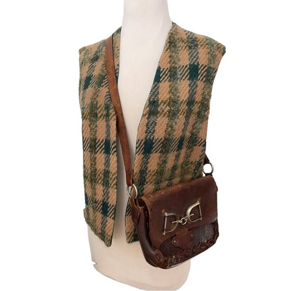 Vintage Handmade Wool Tan and Green Plaid Open Fr… - image 1