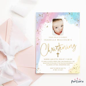 Pastel doop uitnodiging baby meisjes foto uitnodiging sjabloon afdrukbare, bewerkbare fotokaart, regenboog witgoud decor, digitaal P179
