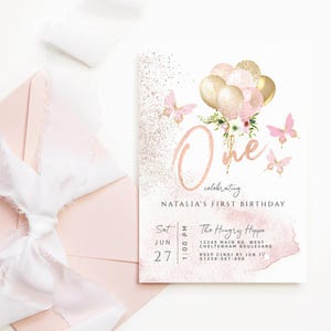 Invito per il primo compleanno di una ragazza, stampabile, con palloncini a farfalla in oro rosa, modello modificabile floreale, decorazione boho rosa cipria, download digitale P382