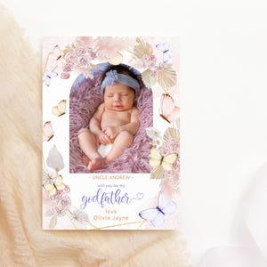 Plantilla de tarjeta de propuesta de matrimonio "¿Quieres ser mi padrino?", descarga digital de propuesta de matrimonio para niñas, diseño bohemio de flores silvestres rosas y mariposas (P171)
