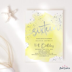 Gelb 16. Geburtstagseinladung Digital Download, Mädchen Pastell Zitrone Silber Party Einladen Karte Druckbare Bearbeitbare Vorlage P612