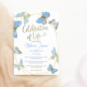 Invito alla celebrazione della vita stampabile Farfalle blu oro Uomo o donna Invito commemorativo Modello modificabile per download digitale P277