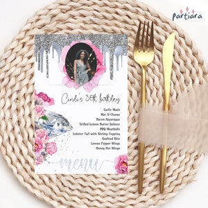 Różowe Menu, Menu na Kolację Urodzinową, Srebrne Fuksjowe Karty Menu ze Zdjęciem Kwiatowym Do Wydrukowania, Edytowalny Szablon Cyfrowy Do Pobrania P106