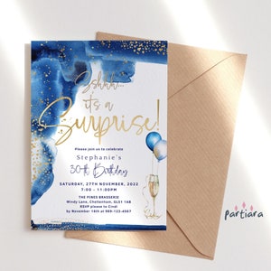 Modelo de convite para festa de aniversário surpresa azul, convite para jantar surpresa masculino Sshh Its a Surprise para impressão, decoração de eventos em azul-marinho e dourado, editável P260