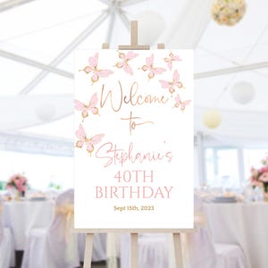 Cartello a farfalla per compleanno, poster di benvenuto, decorazione per donna, rosa cipria, oro rosa, stampabile, decorazione per 30, 40, 50 anni, download digitale modificabile P293