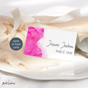 Plantilla para tarjeta de lugar de asiento de cumpleaños, decoración de mesa de fiesta de color rosa fuerte y plateado para eventos de chicas adolescentes o damas, imprimible, editable, descarga P200