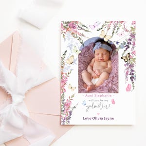 Você será meu cartão de proposta de madrinha para impressão, modelo de proposta de padrinho de batismo de meninas, borboleta floral de flores silvestres, editável P256