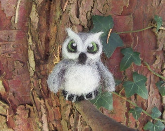 Owl Needle Felting Kit - Mini Needle Felting Kit - Felting Kit for Beginners - Easy Needle Felting - Needle Felted Owl Kit