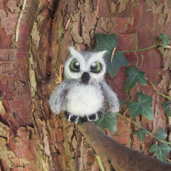 Owl Needle Felting Kit - Mini Needle Felting Kit - Felting Kit for Beginners - Easy Needle Felting - Needle Felted Owl Kit