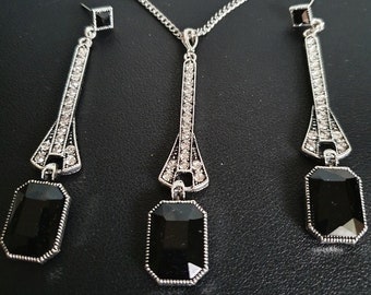 Long Art Deco Vintage style Black Crystal Jewellery Set. Silver Flapper Style Pendant Necklace and Earrings. Drop Dangle Chandelier Earrings