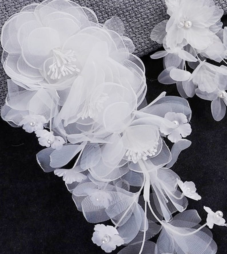 Silk Voile Pearl Flower Hair Clip Bridal Wedding Head piece Fascinator Vintage Art Deco Hair Pin White Chiffon Bridal Hair Slide