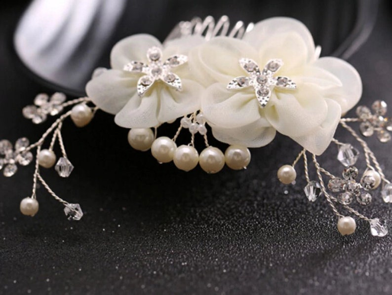 Ivory Crystal Pearl Chiffon silver Hair comb Hair slide Headpiece Fascinator Wedding Bridal Party Rhinestone Diamante