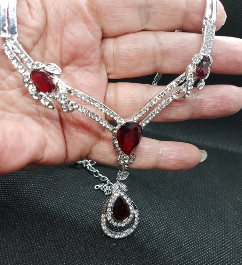 Red /& Silver Crystal Teardrop Necklace and Earrings Jewellery set Bib Collar Pendant necklace drop Dangle Earrings Diamante Rhinestone