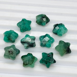 Natural Emerald Hand Carved Star Shape Briolette, Star Shape Gemstone For Jewelry making , Gift for her, Star Shape Briolette, 10mm
