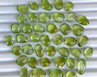 10 sztuk naturalnych kaboszonów z peridotu o szlifie różanym, luźne plastry kamieni szlachetnych (7-9 mm)