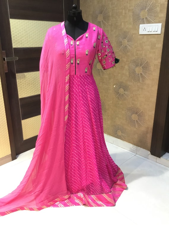 ladies heavy gown