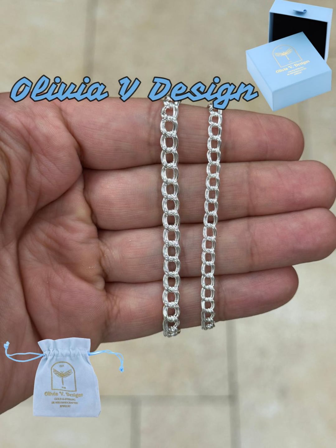 Lot De 2 Charms Breloques En Métal Argenté Avec Maillots Bleu Et Rouge - Neuf Avec Fermoir