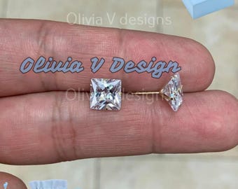 14K Yellow Gold Princess Cut CZ Stud Earrings: Martini Setting