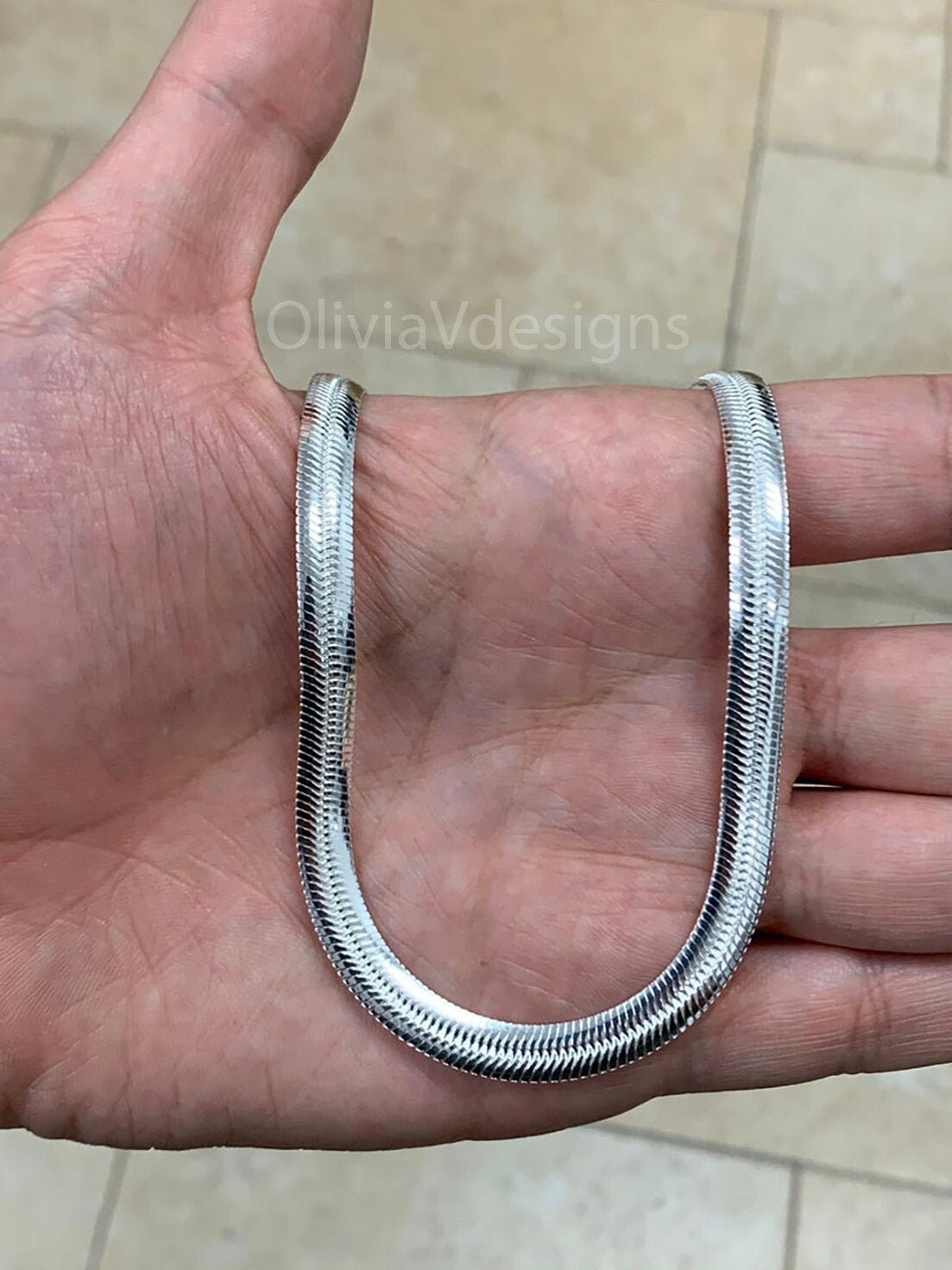 925 Sterling Silver Oval Herringbone 