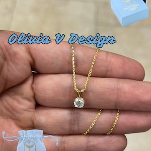 0.80 Carat Round Diamond Solitaire Pendant Necklace - 14K Yellow Gold