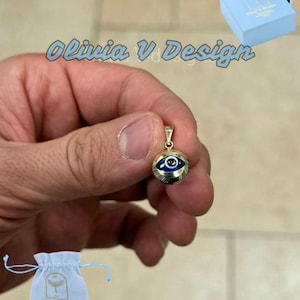 14k Gelbgold griechischen Evil Eye Anhänger, zierlich - Echt 14k Gelbgold - Talisman viel Glück, , Schutz, Diamantschliff, hellblau, 12 mm