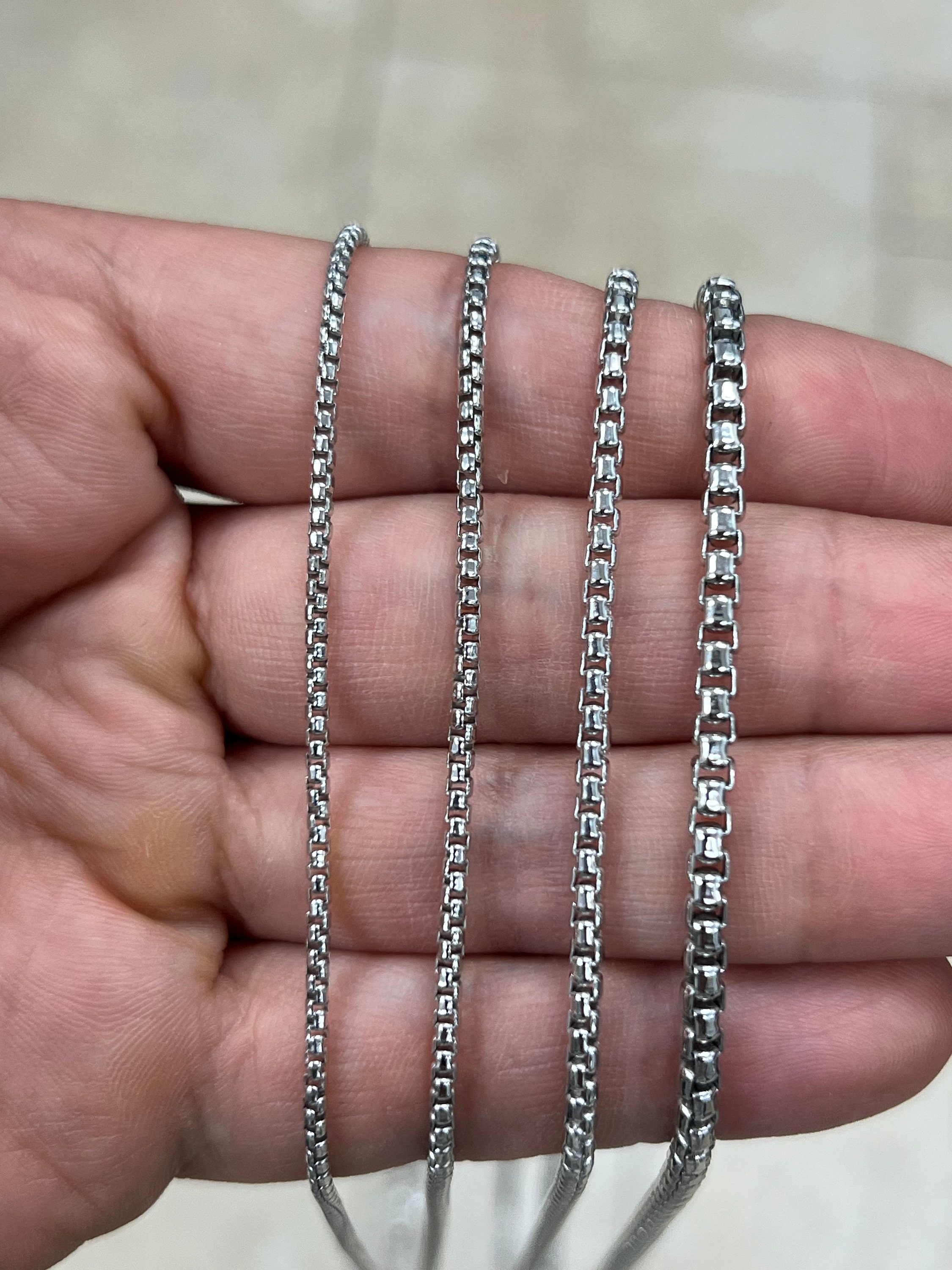 Sterling silver online round box chain