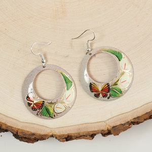 Hand painted Mexican earrings different colors/ sizes Aretes pintados a mano diferente sizes y colores image 2