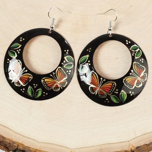 Hand painted Mexican earrings different colors/ sizes Aretes pintados a mano diferente sizes y colores image 6
