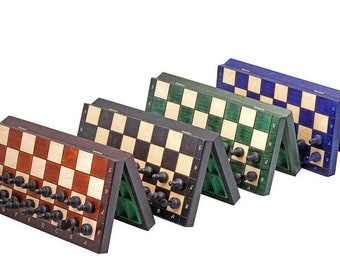 Magnetic chess set