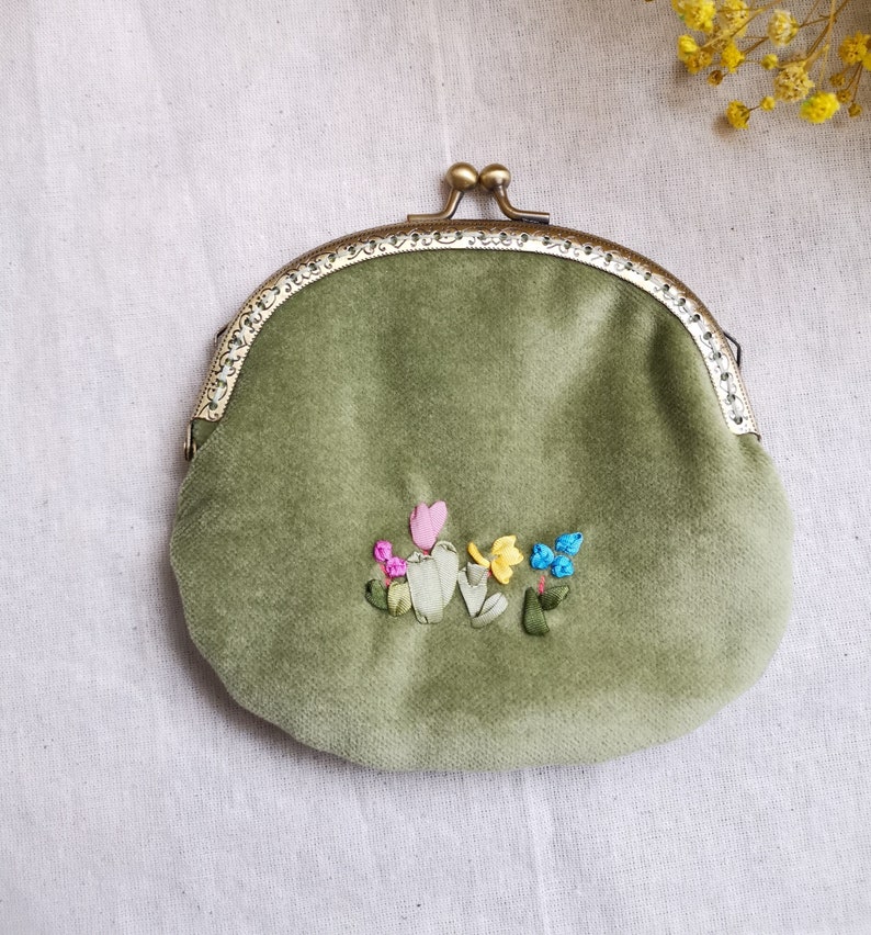 Velvet Coin Purse Ribbon Embroidery Sweet Clasp Purse Etsy