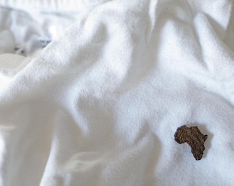 Pin de solapa de madera personalizado