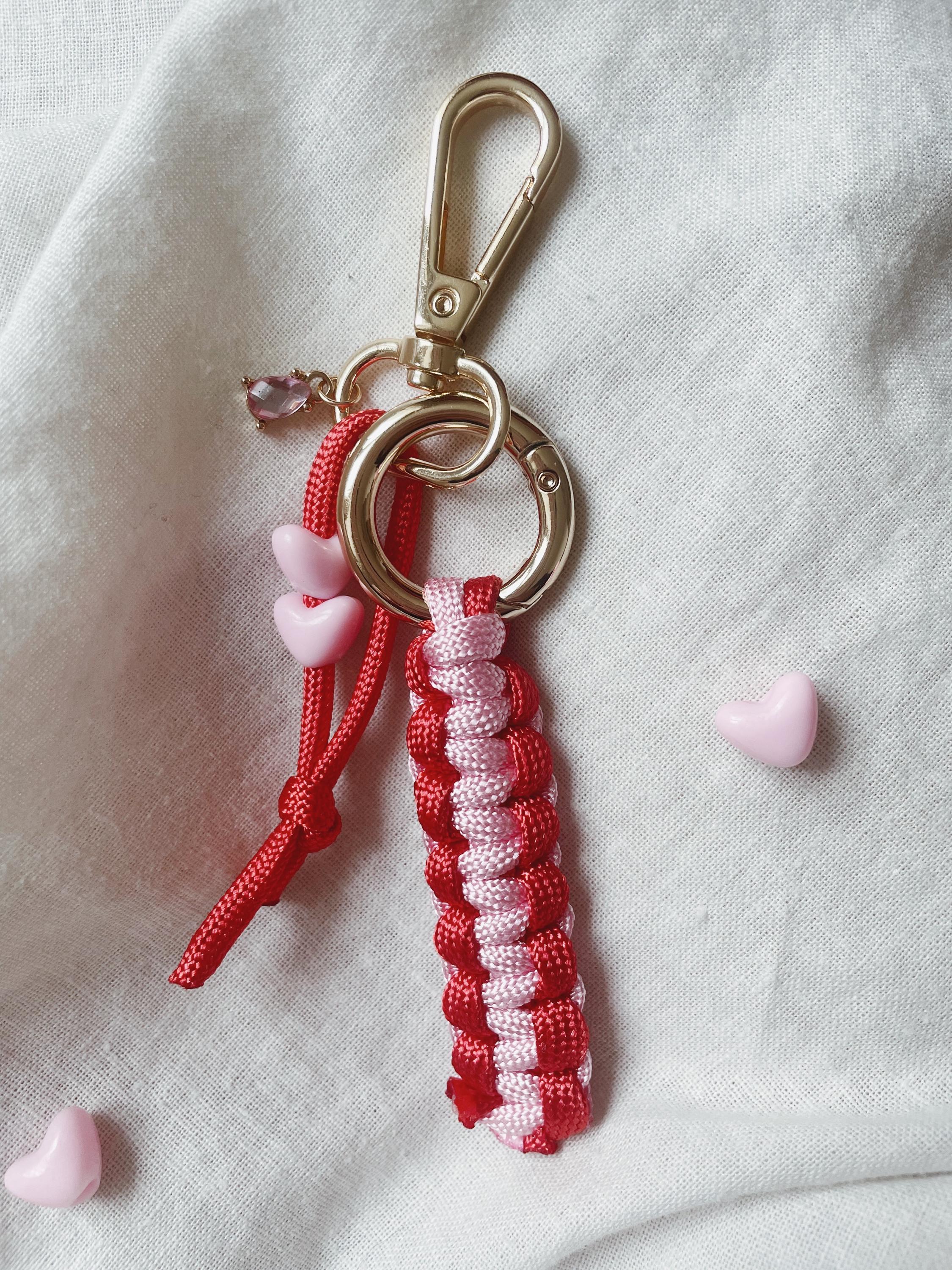 miumiuレザートニック キーチェーン キーホルダー Miu Miu Key Rings - Etsy