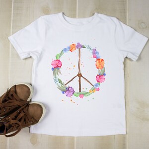 Segno dell'acquerello della pace nel mondo PNG, Terra, PNG, Hippie, Design di camicie da donna, Camicia retrò, Logo grafico ad acquerello da donna, Design di sublimazione