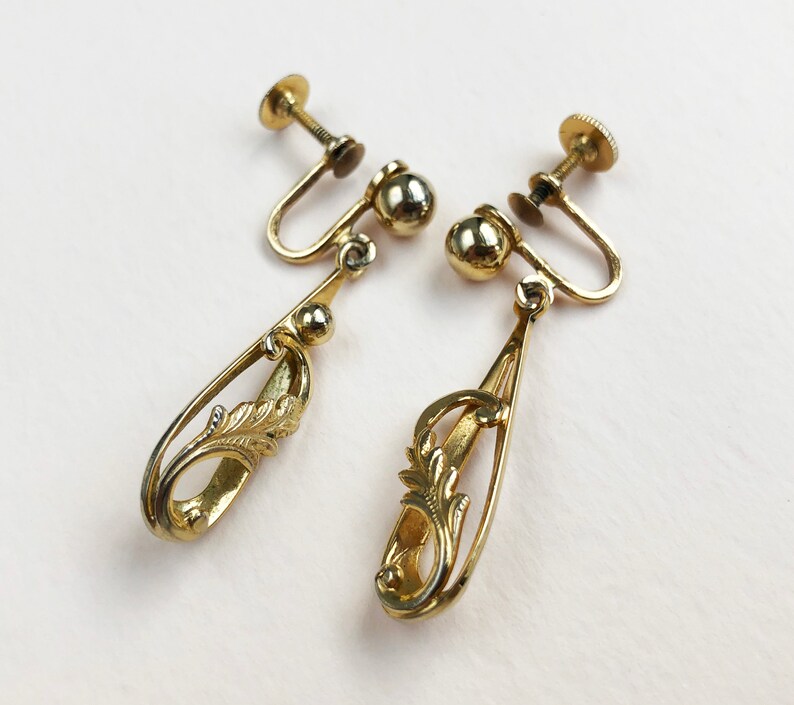 Gold dangle drop screw earrings statement leaves earrings no piercing cool retro jewelry gift for women