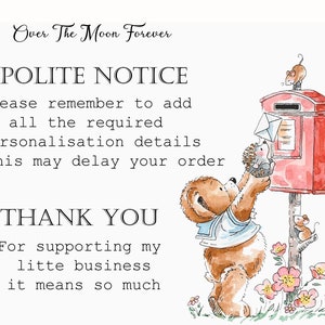 Puede incluir: Ilustraci&oacute;n en acuarela con texto. Un oso de peluche y un erizo meten una carta en un buz&oacute;n rojo. El texto incluye "Over The Moon Forever", "Polite Notice" y "Thank You". Tambi&eacute;n hay un rat&oacute;n.