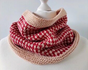 Houndstooth Knitted Neck Warmer: Merino Wool Blend Shawl-Turtleneck