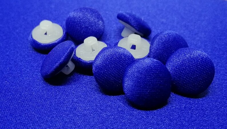 Royal blue covered buttons Royal blue satin buttons Royal blue designers handmade buttons Sewing buttons Dress buttons up Blue buttons