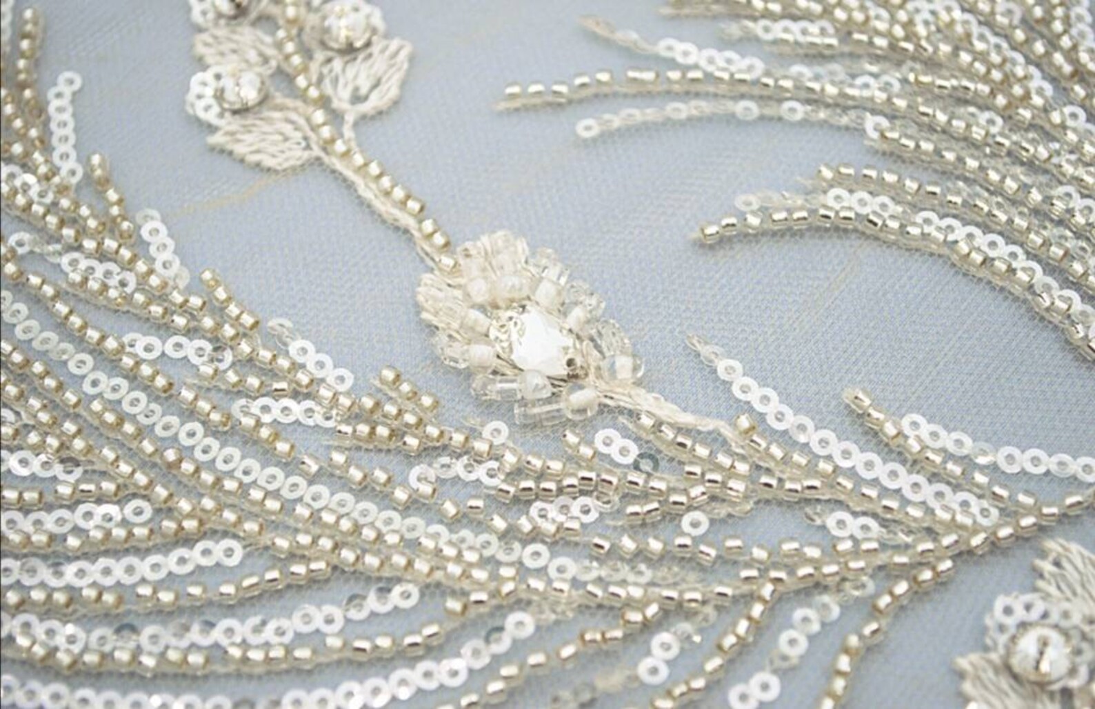Ivory Embroidered 3d Lace Eb5033