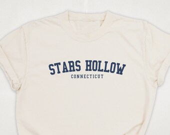 Stars Hollow T-Shirt | Vintage Style Graphic Tee | Comfy Fit Tee | Gilmore Fan T-Shirt | Beach T-Shirt
