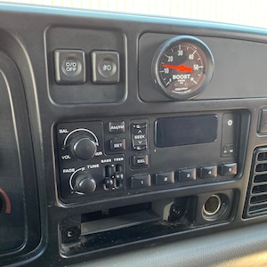 Ram 94-97 Single Gauge Pod/Switch Plate Cup Holder Angled