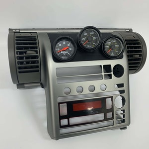 G35 03-04 Triple Gauge Pod Angled Cubby