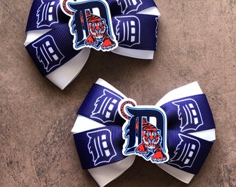 Detroit Tigers B!   ow Etsy - detroit tigers hair bow detroit tigers baseball hairbow tigers baseball bow baseball team hairbow