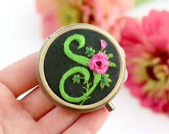 Pill box Handmade Pill Case Floral Embroidery,Mother/'s day,Anniversary Gift Personalized Gift Personalize Handmade Embroidered Pill Box